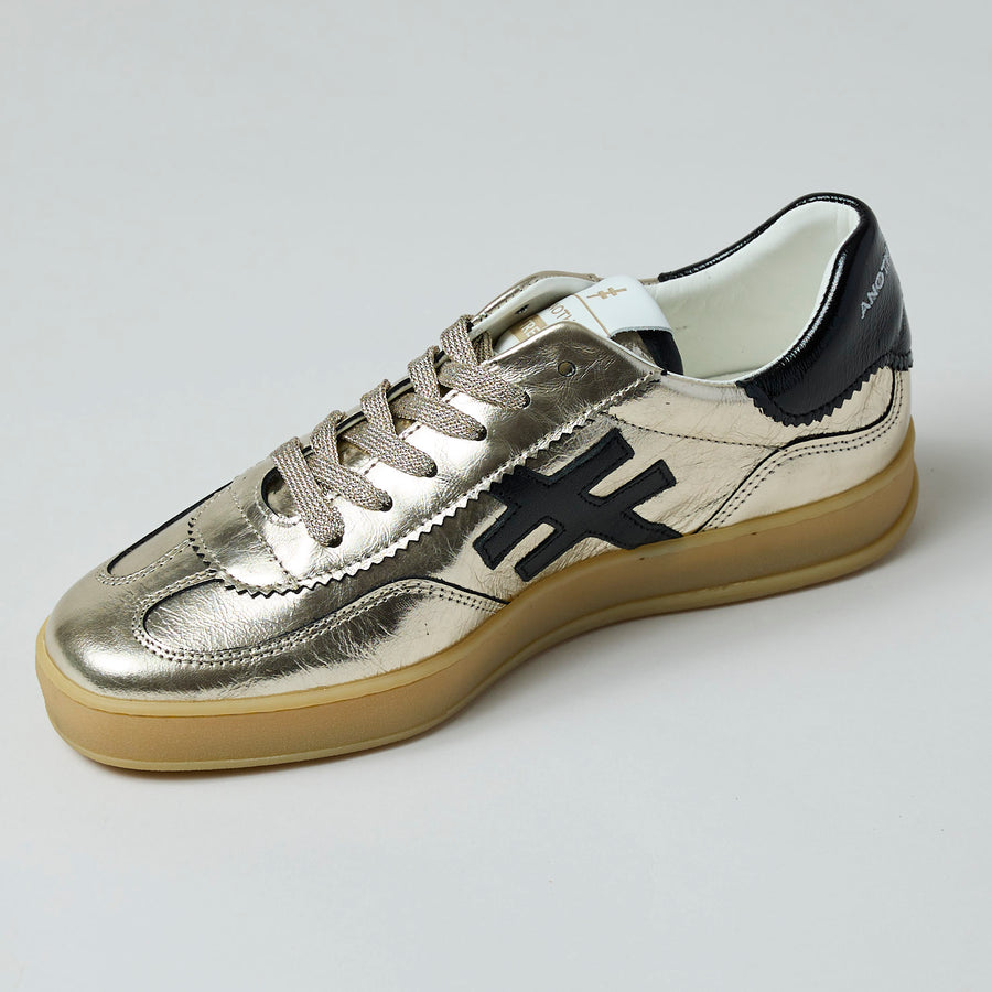 Another Trend Gold Metallic Leather Trainers - Nozomi