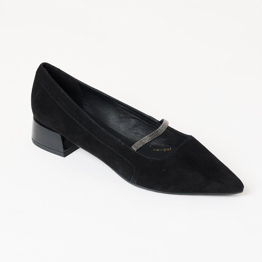 Lodi Flat Black Suede Shoes - Nozomi