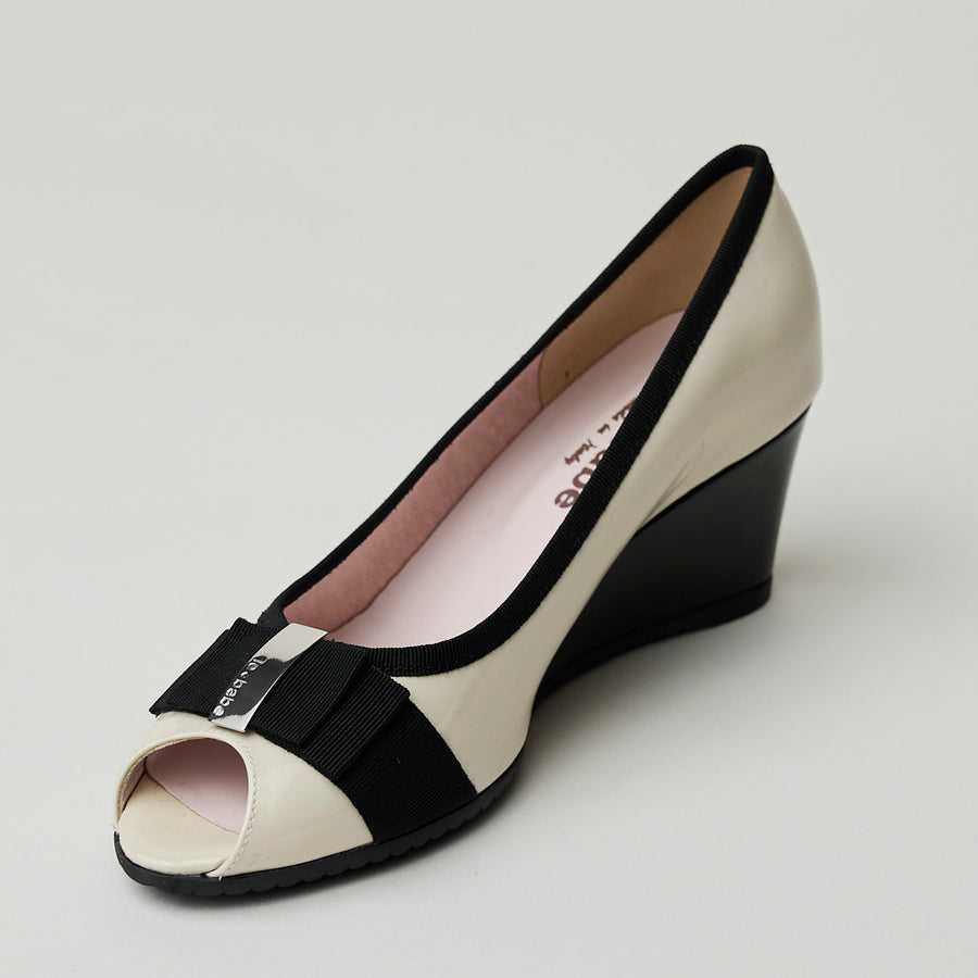 Le Babe Peep-toe Cream and Black Patent Wedge Shoes - Nozomi