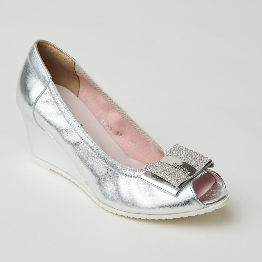 Le Babe Silver Metallic Leather Wedge Peep-toe Shoes - Nozomi