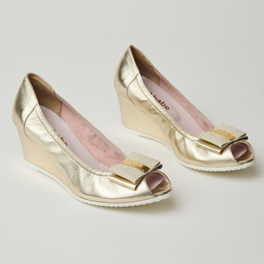 Le Babe Gold Metallic Leather Wedge Peep-toe Shoes - Nozomi