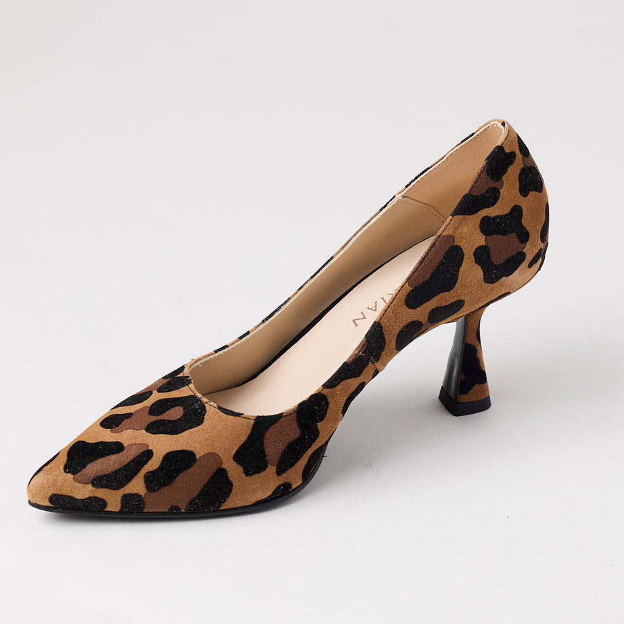 Marian Leopard Print Court Shoes - Nozomi