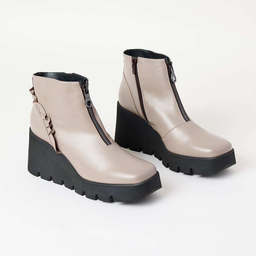 Marco Moreo Taupe Leather Ankle Boots - Nozomi