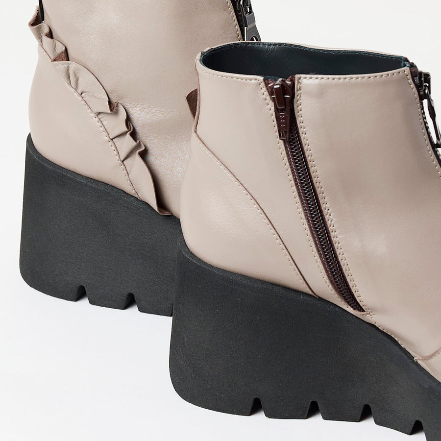 Marco Moreo Taupe Leather Ankle Boots - Nozomi