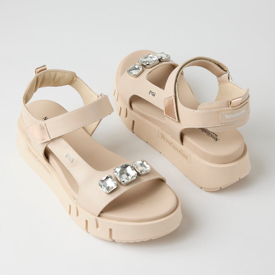 NeroGiardini Blush Nude Leather Flatform Sandals