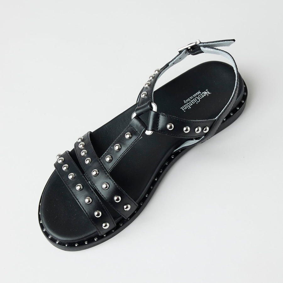 NeroGiardini Black Leather Flat Sandals