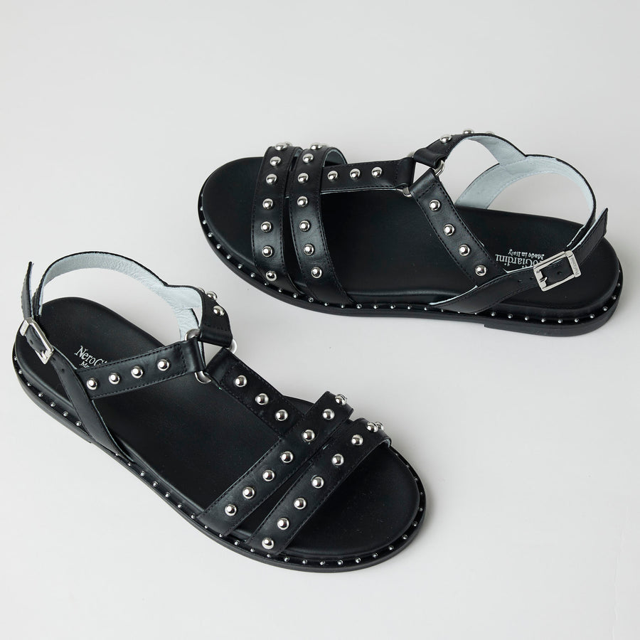 NeroGiardini Black Leather Flat Sandals