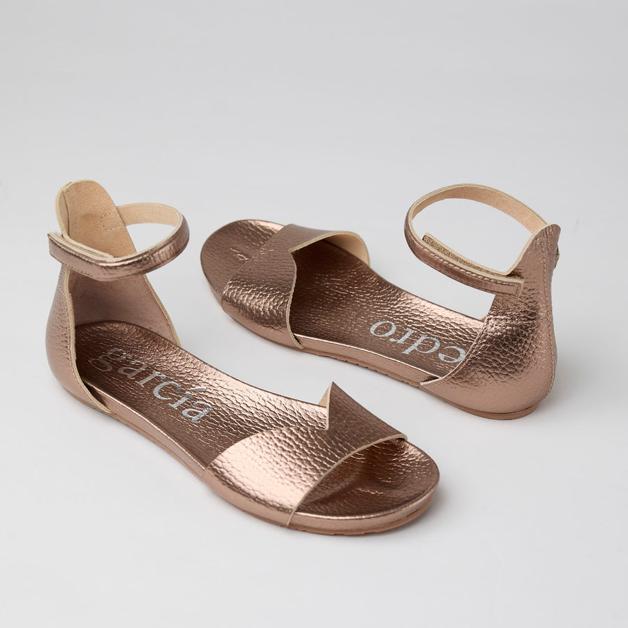 Pedro García Bronze Metallic Leather Sweetheart Flat Sandals