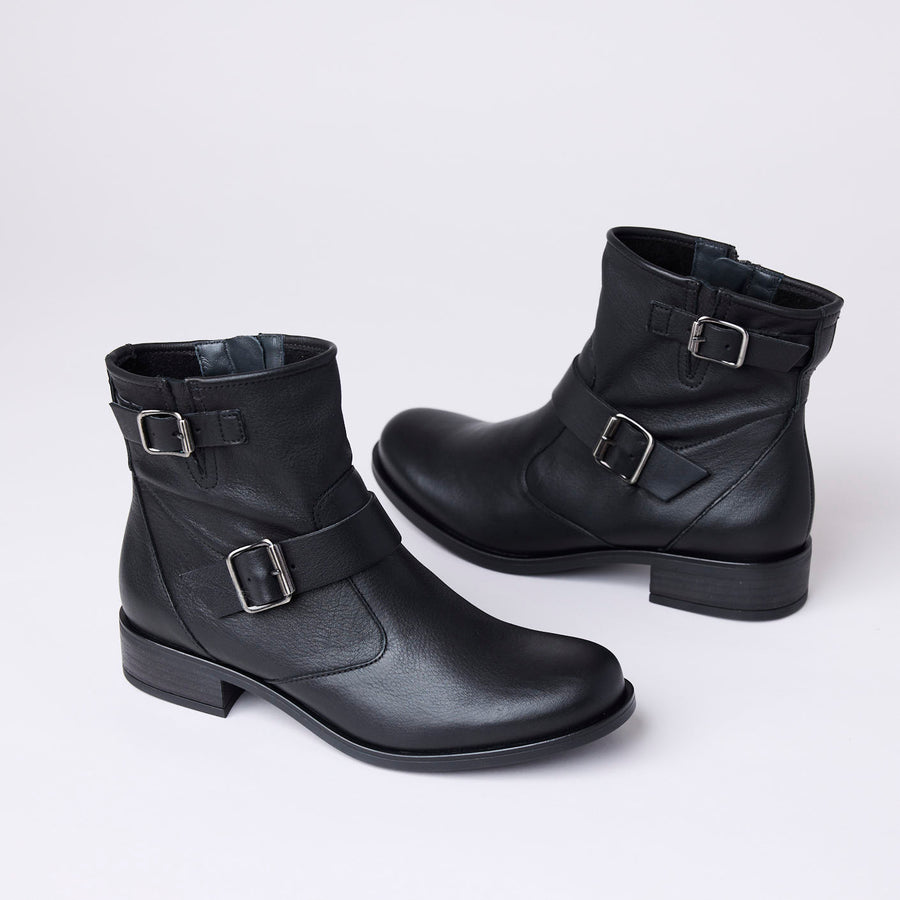 Paul Green Black Leather Ankle Boots - Nozomi