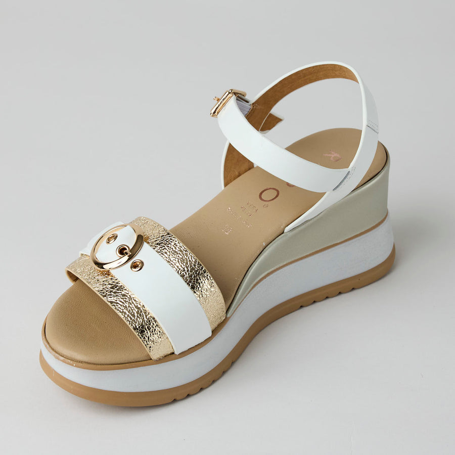 Repo Medium Wedge White Gold Leather Sandals