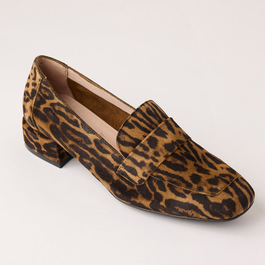 Wonders Leopard Print Suede Leather Loafers