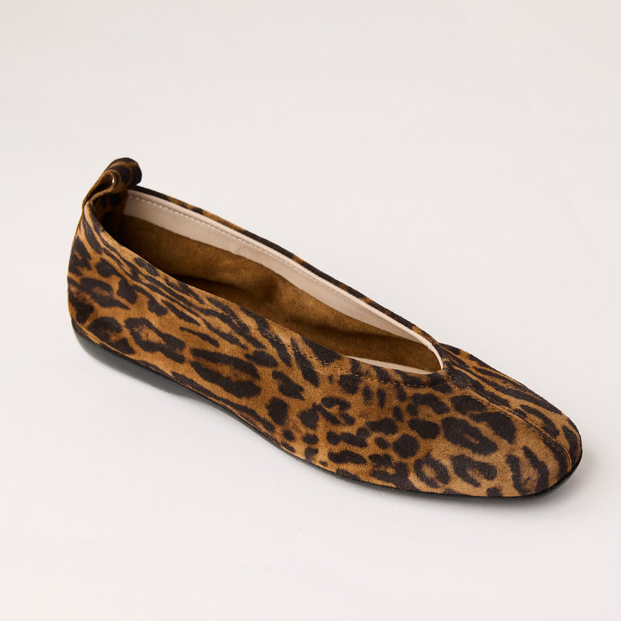 Wonders Suede Leather Leopard Ballerina Pumps