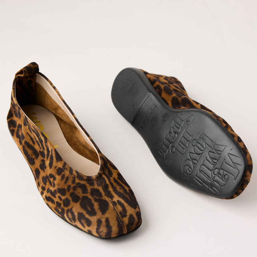 Wonders Suede Leather Leopard Ballerina Pumps