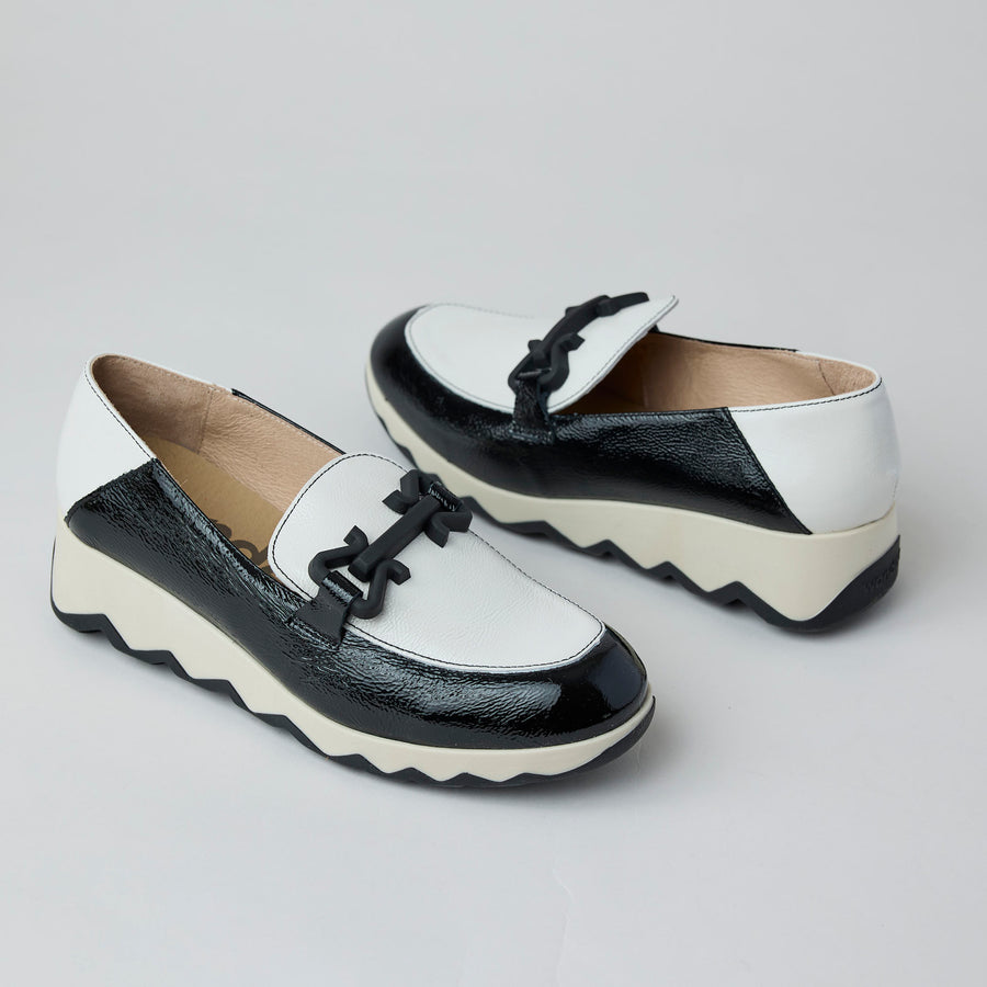 Wonders Black and White Patent Leather Loafers