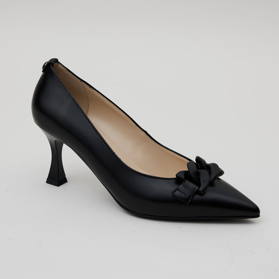 NeroGiardini Black Leather Court Shoes - Nozomi